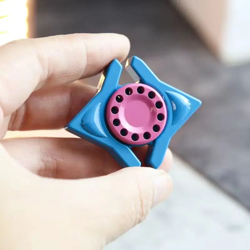 Dessin animé Fidget Spinner quotidien transporter doigt Spinner jouet amusant bureau toupie soulagement du Stress jouet tdah Fidget jouet cadeaux