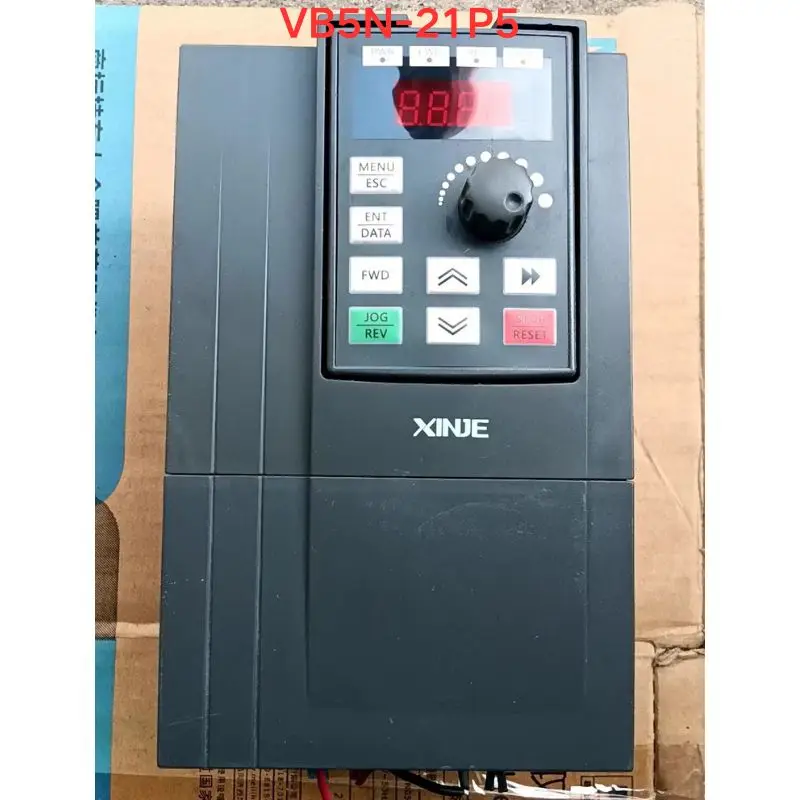 

Second-hand Xinjie inverter VB5N-21P5 functional test is normal