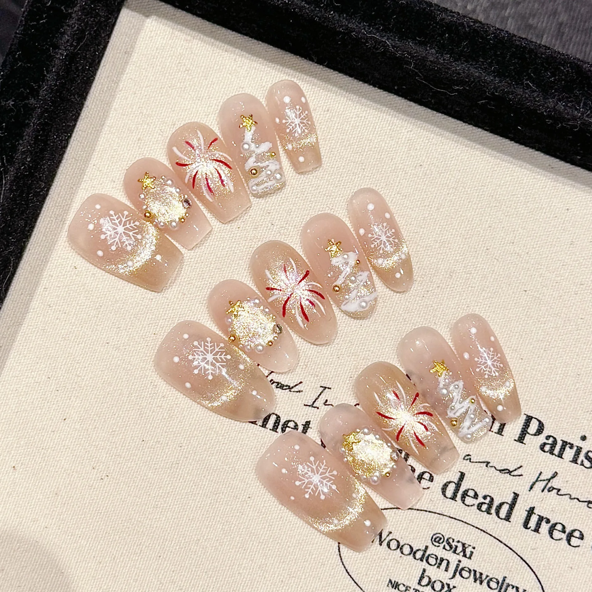 10Pcs Christmas Handmade Press on Nails Full Cover Fireworks Cat Eye Cute Pearl Rhinestone Wearable French Ballet Fake Nails Art