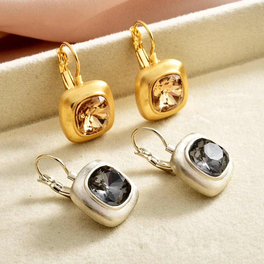 French retro light luxury temperament square brushed micro-inlaid zircon flash ear clips fashion high-end earrings ear jewelry