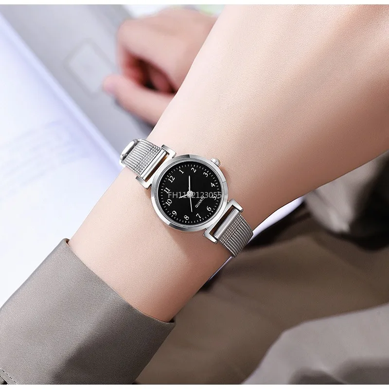 Eenvoud Stijl Koreaanse Vrouwen Student Horloge Digitale Compacte Kleine Wijzerplaat Roestvrij Stalen Mesh Band Quartz Sliver Polshorloge Nieuw