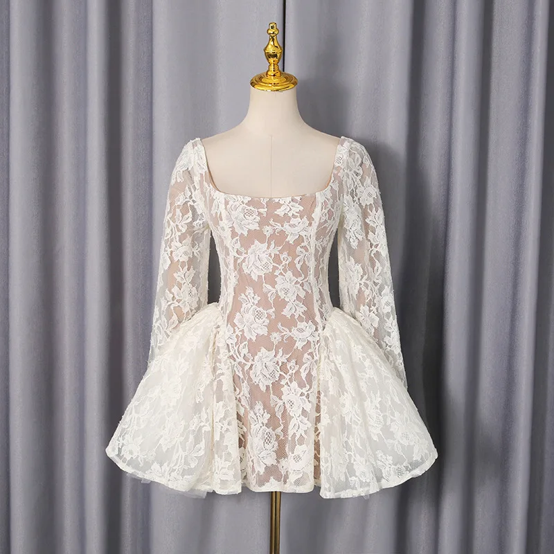 ชุดเดรสลูกไม้ทรงคอร์เซ็ทสำหรับงานปาร์ตี้สุดหรูสำหรับผู้หญิง แฟชั่นชุดราตรีทรงบอดี้คอน ทรงเอ แขนพอง เซ็กซี่ โชว์หลัง ชุดมินิเดรส ปี 2026 รุ่นใหม่