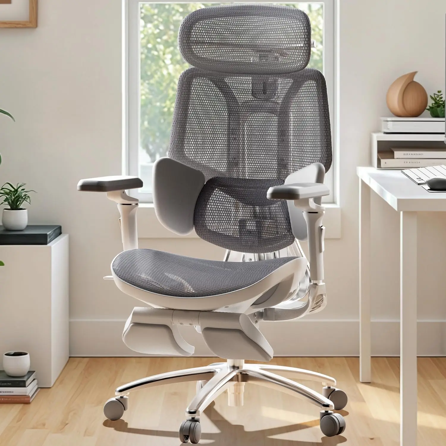 

Ultra Ergonomic Office Chair, Big and Tall Office Chair - with 3-Zone Dynamic Lumbar Support, 360° Mechanical