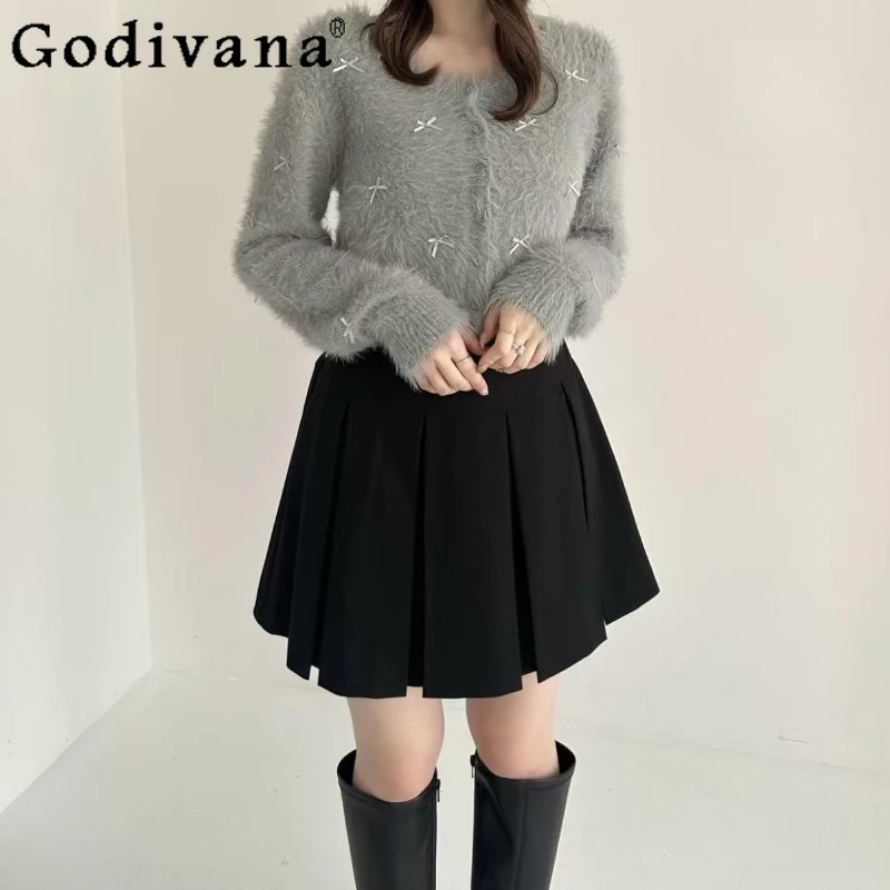 

Japanese Style Grey Short Knitted Cardigan Jacket Women's Spring and Autumn New 2025 Furry Sweater Ladies Casual Sweet Tops