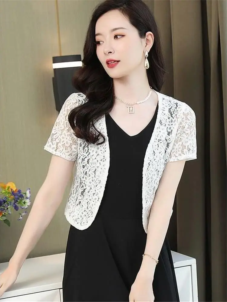 

Lightweight Lace ort Cardigan Women's Spring Summer Versatile Svel V-ne Top to Be Worn over Strap Dres