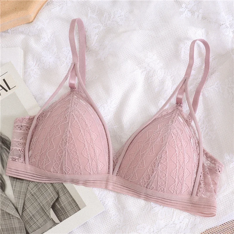 Floral Lace Bras Push Up Bra For Women Lace Bralette Sexy Lingerie Deep V Brassiere Wire Free Girls Light Pad Female Underwear