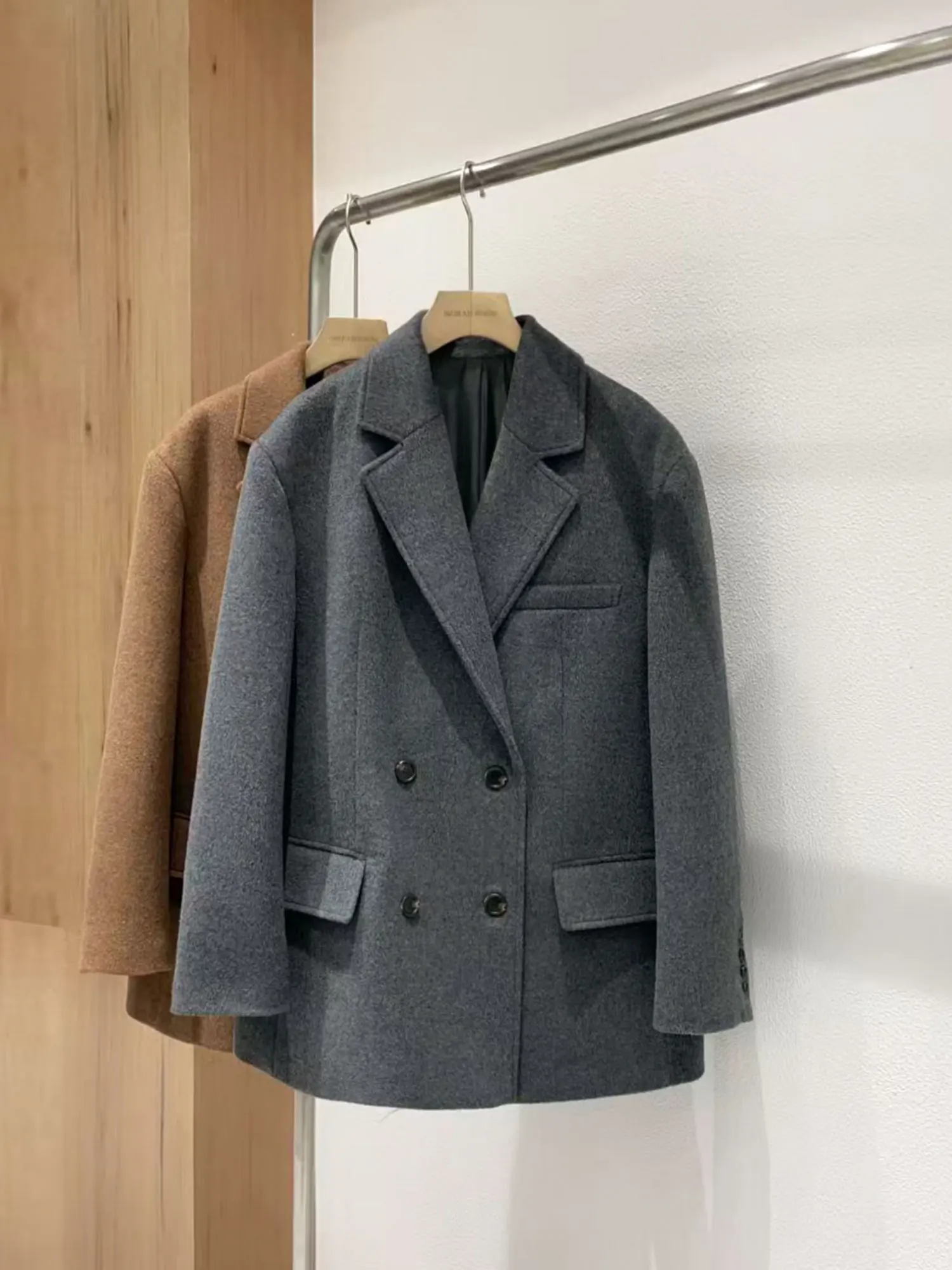 

Nuo Xiaola Authentic Vintage Double-Breasted Wool Suit Brand DP Winter 2025 Women's Warm Fashionable Classic Coat