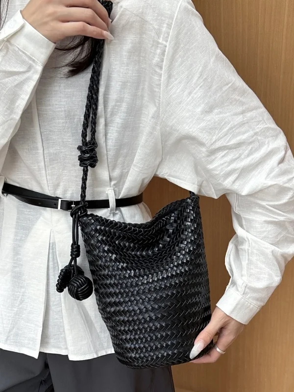 

Fashionable Ladies Bucket Bag Crossbody Single Shoulder Satchel Handbag for All Seasons Women's Fashionable shoulder bag