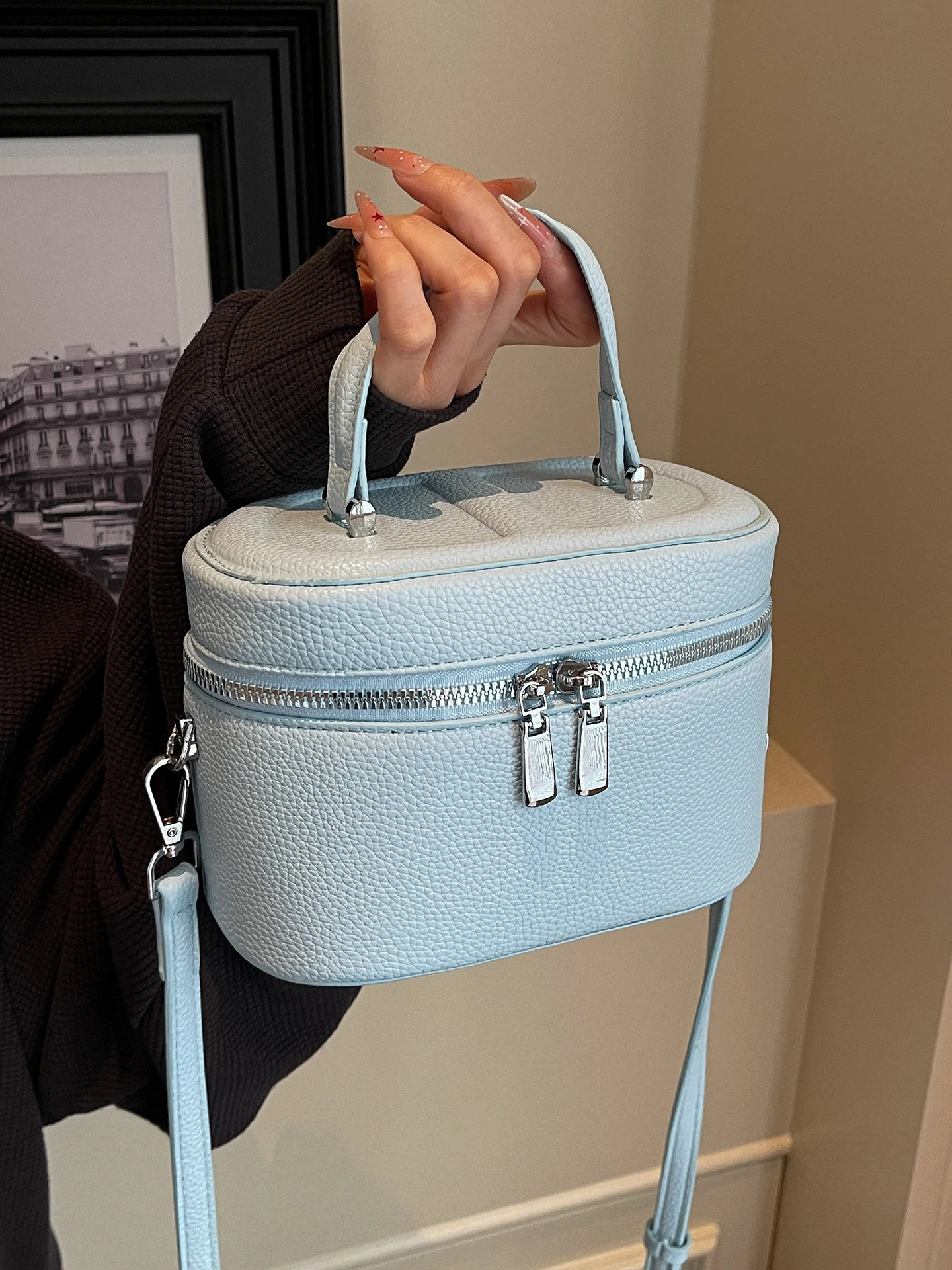 

Модная женская сумка-тоут для города, универсальная, с мягкой ручкой, сумка-ведро, на плечо, кроссбоди, современная, нейтральная, элегантная