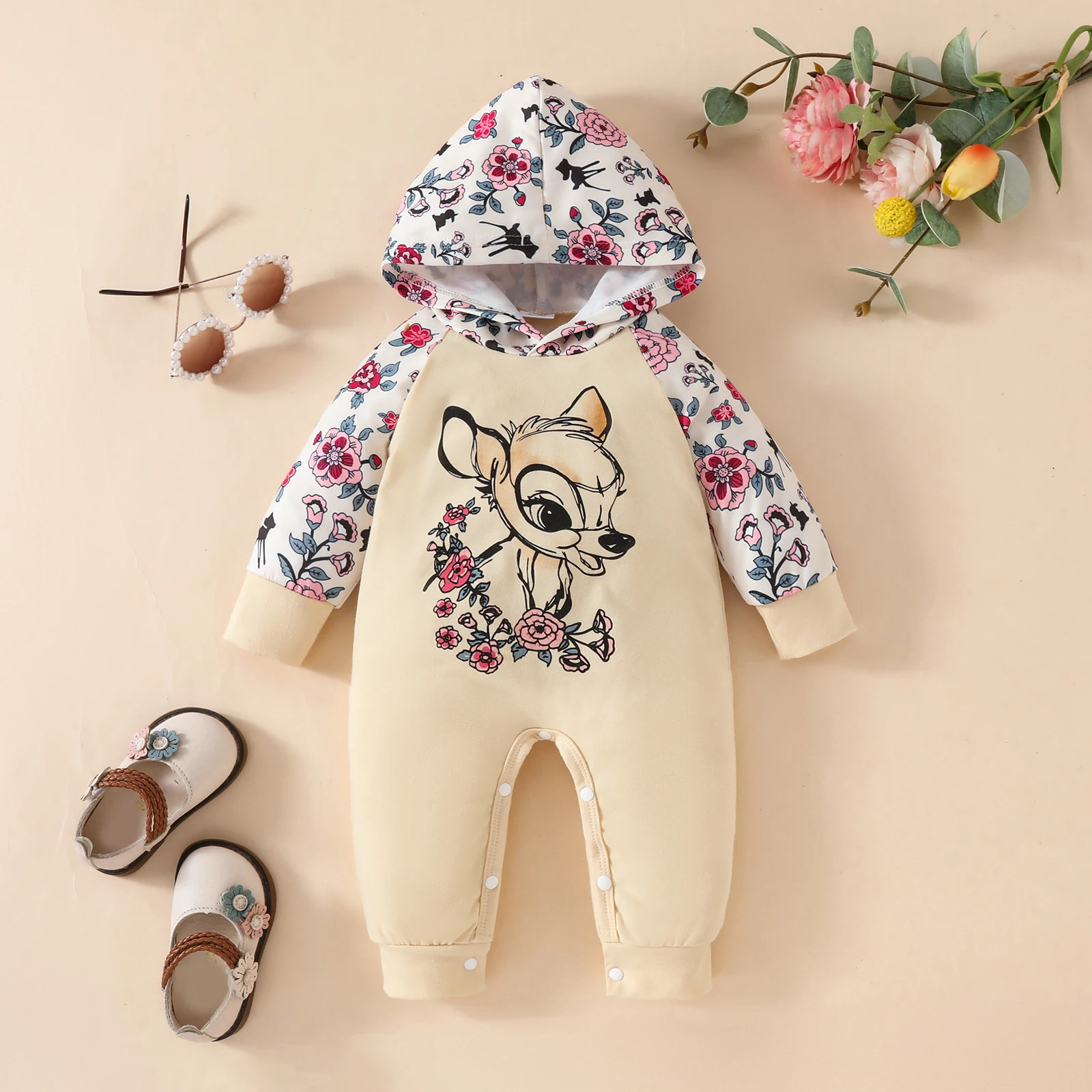 Autumn winter baby baby cartoon deer print flower print hooded long sleeve clothing crawl comfortable