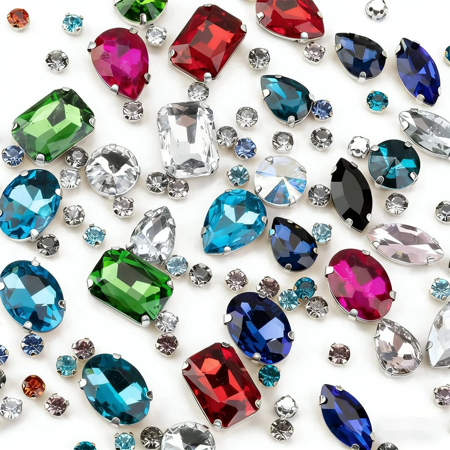 130 Stück Aufnähbare Glasrhinesteine mit Metallrückseite und Krallenfassung, Gemischte Formen für Kleidung, Kleider, Ohrringe, Schuhe, Nägel