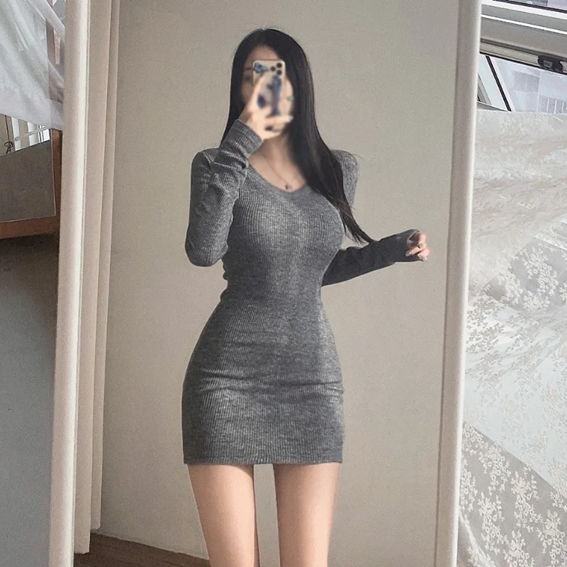 Damska sukienka z długim rękawem V Neck Slim Sexy Solid Color Pullover Bodycon Elastic Dress Hip Wrap All-Match Hotgirl Stree Wear