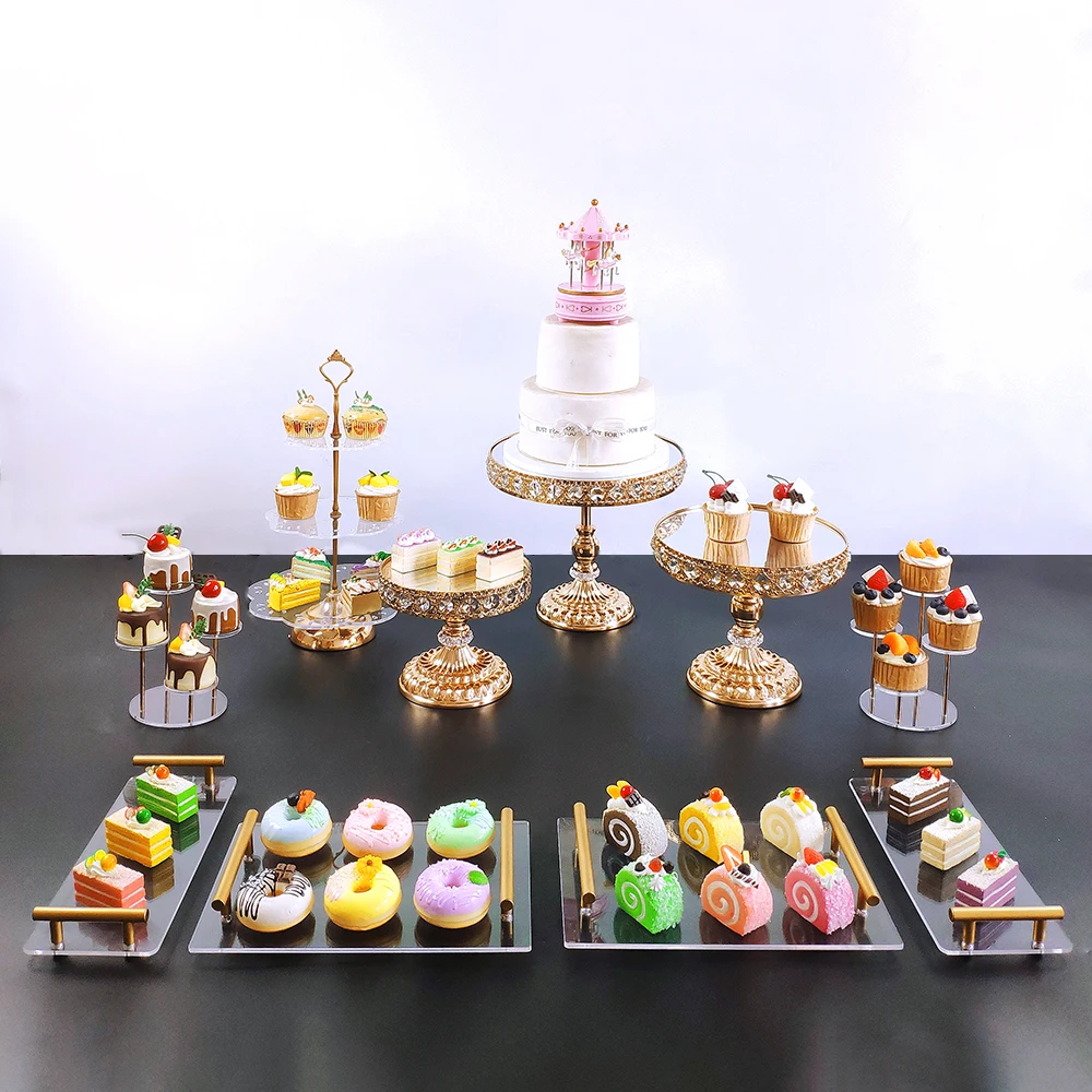 Imagem -06 - Crystal Cake Stand Conjunto para Casamento Galvanizar Ouro Sobremesa Cupcake Plate Rack Birthday Party Display 4- 12 Pcs