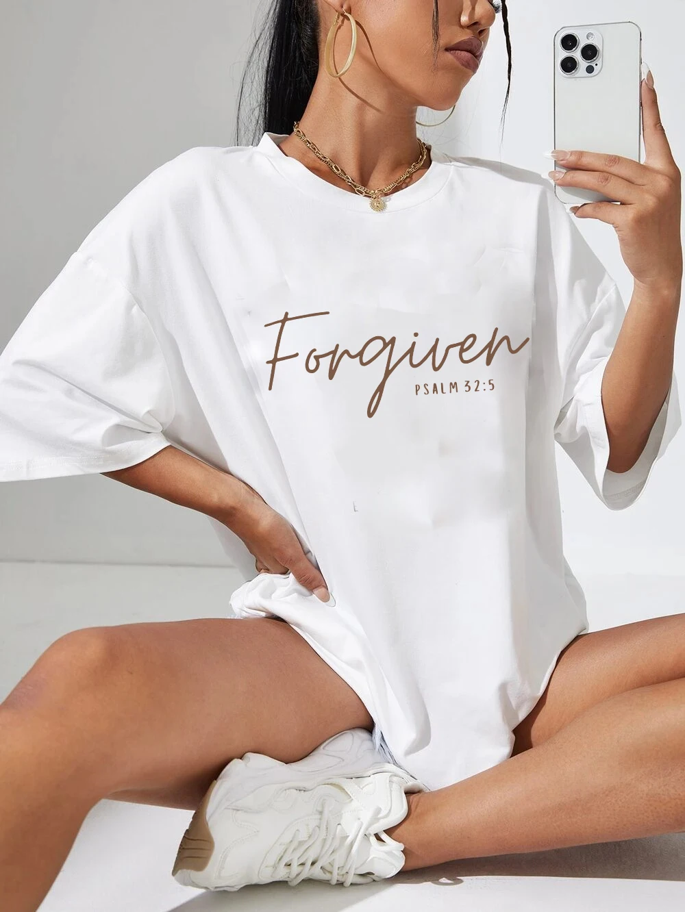 

Forgiven Psalm 32:5 Colored Oversized T-Shirt Christian Loose Tee Jesus Apparel Shirt Women Trendy Casual cotton Aesthetic Top