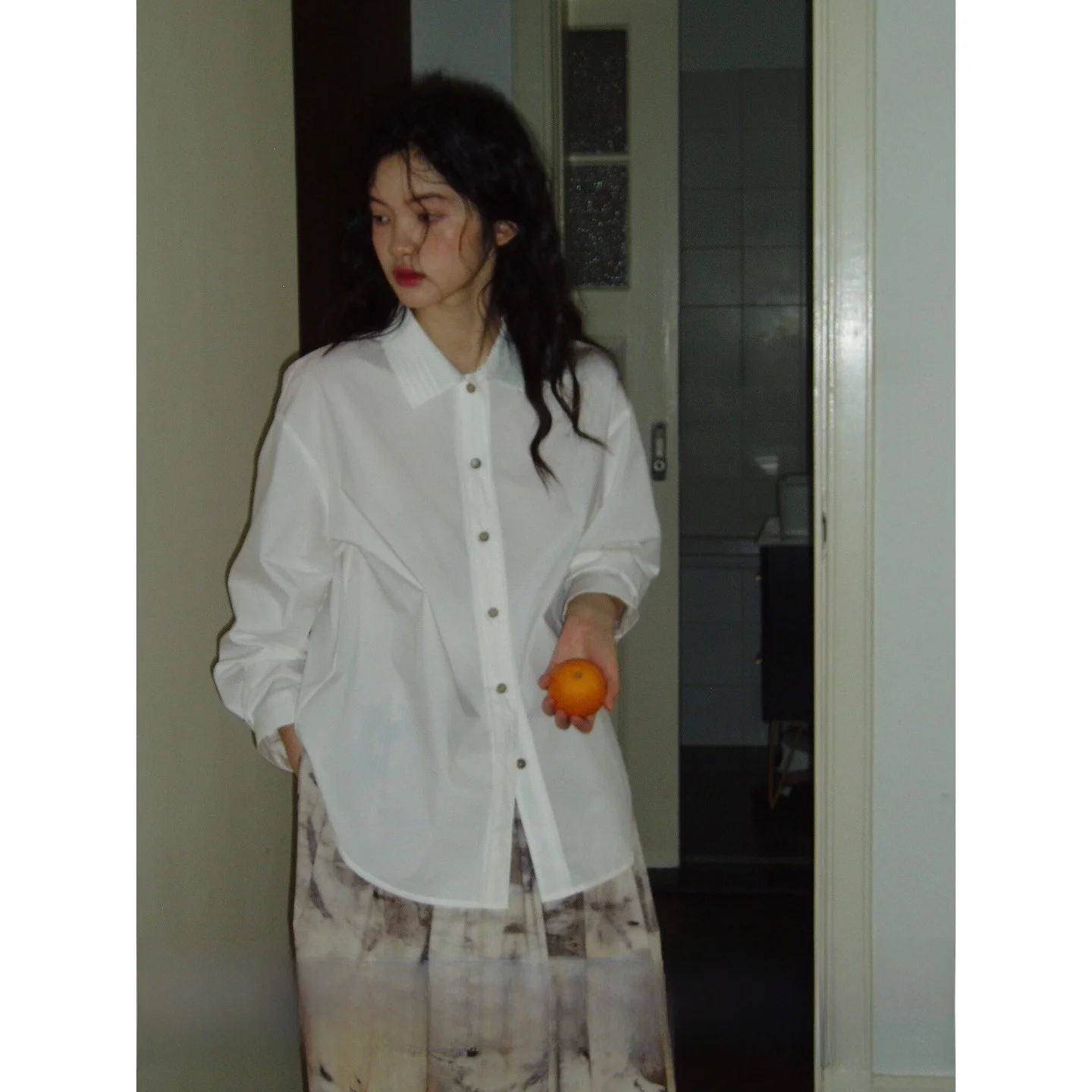 

Pure White Long Sve Collared irt Women's Base Layer Top Original Design Slim Fit Cotton Blend irt for Early Autumn