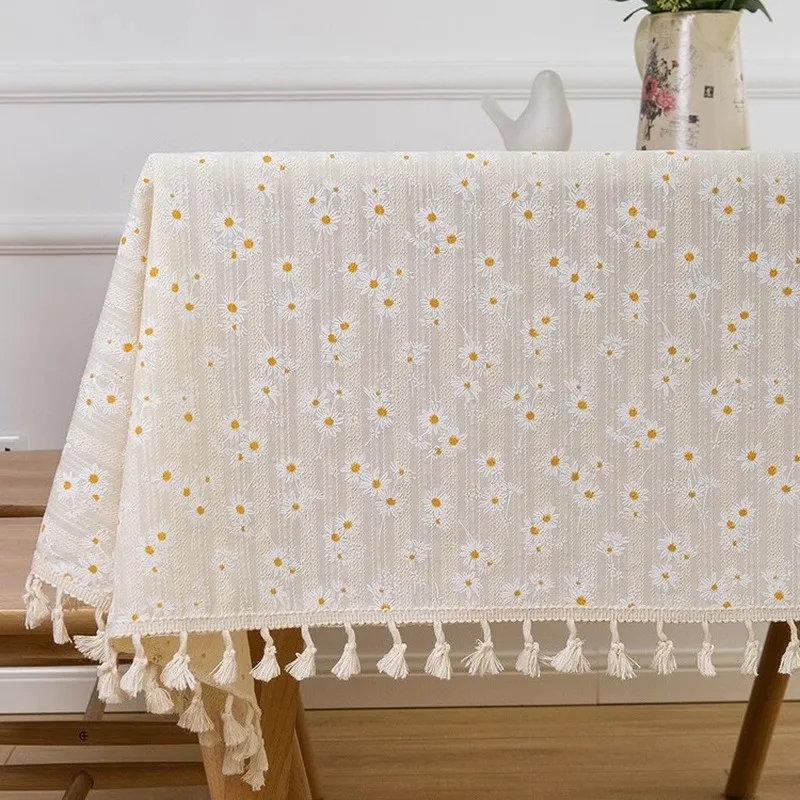 Ins-style pure cotton pastoral fresh beige daisy tablecloth, cotton-linen fabric with small floral patterns, Japanese-style