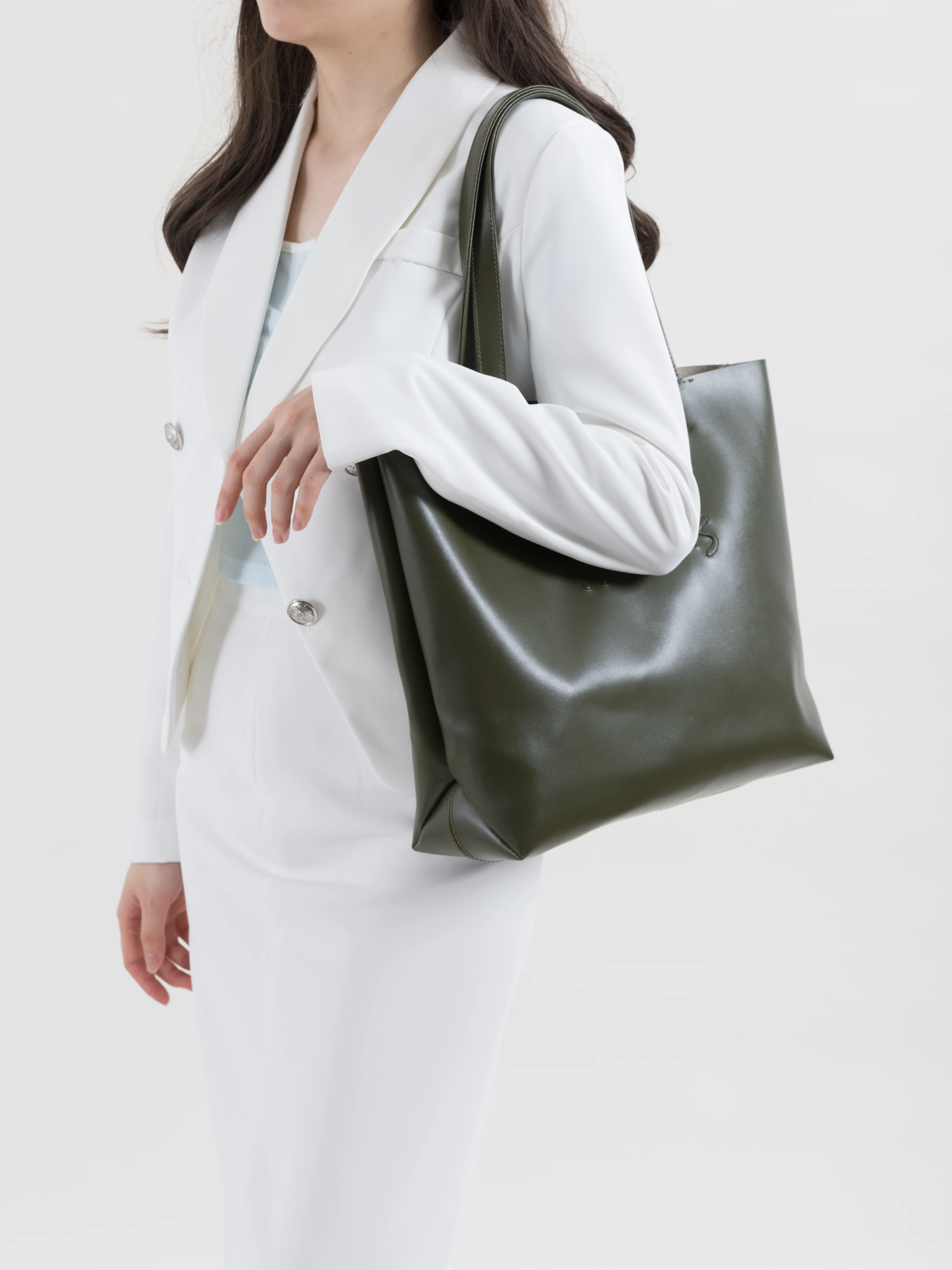 High Quality PU Leather Tote Handbag Unisex Button Closure Women Shopper Bag Large Capcity Simple Student Bookbag Fashion Purse