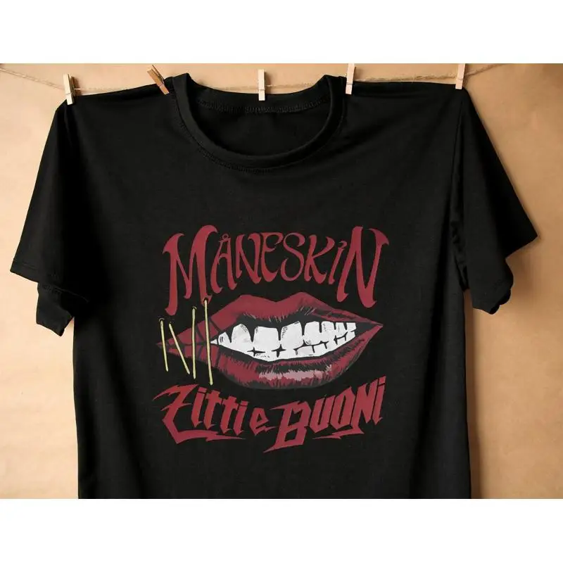 Maneskin Band For Fans Π₯Π»ΠΎΠΏΠΊΠΎΠ²Π°Ρ ΡΠ΅ΡΠ½Π°Ρ ΠΊΠ»Π°ΡΡΠΈΡΠ΅ΡΠΊΠ°Ρ ΡΡΡΠ±ΠΎΠ»ΠΊΠ° S 234XL Bt039 Maneskin Band For Fans Π₯Π»ΠΎΠΏΠΊΠΎΠ²Π°Ρ ΡΠ΅ΡΠ½Π°Ρ ΠΊΠ»Π°ΡΡΠΈΡΠ΅ΡΠΊΠ°Ρ ΡΡΡΠ±ΠΎΠ»ΠΊΠ° S 234XL Bt039