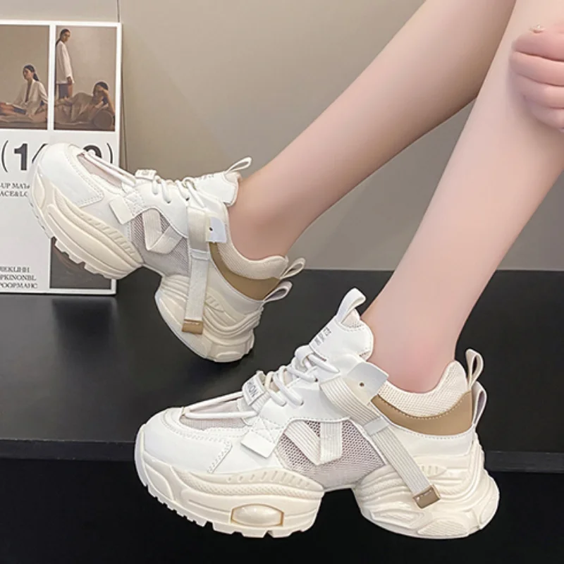 Sapatos das mulheres 2023 Venda Quente das Mulheres de Malha Vulcanizar Sapatos de Verão Respirável Mulheres Sneakers Lace Up Senhoras Chunky Sneakers Zapatos