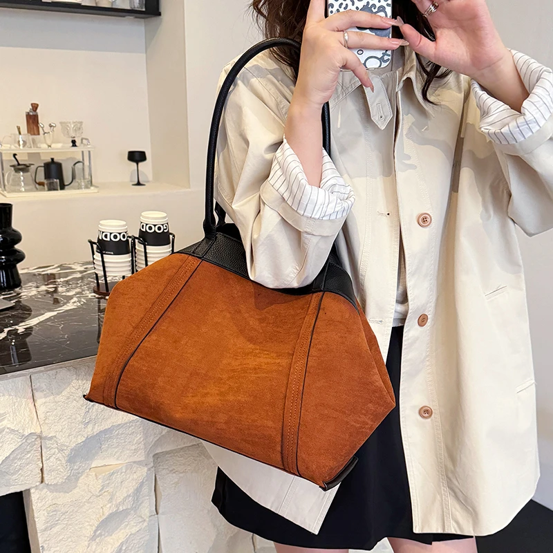 حقيبة كتف نسائية جلدية فاخرة كلاسيكية مصممة على الموضة حقيبة يد كروس أنيقة للمعيشة العصرية اليومية