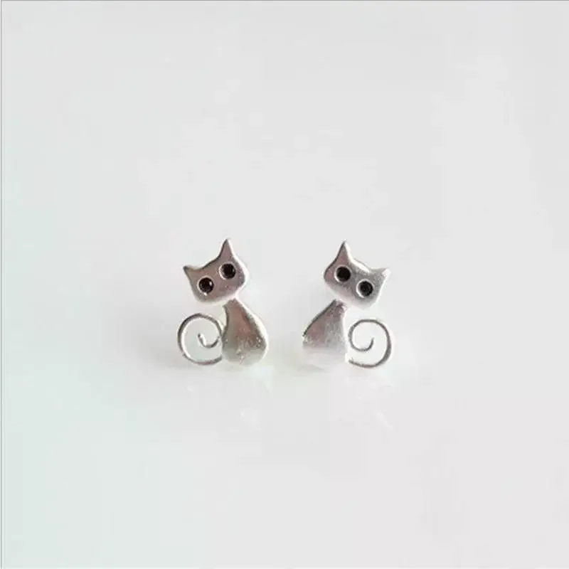 Fashion Black Eyes Crystal Cat Women Stud Earrings Nickel Free Jewelry for Anniversaries Birthday Gift for Her