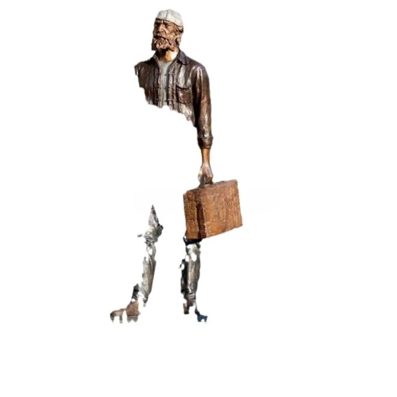 

Pure copper traveler sculpture outdoor landscape square commercial street 2 meters large cast copper hollow man ornament