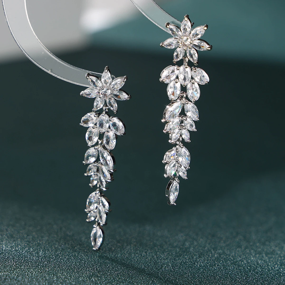 Pendientes de boda de marquesa nupcial, pendientes de dama de honor de boda, pendientes colgantes de diamantes de imitación de circonita cúbica para