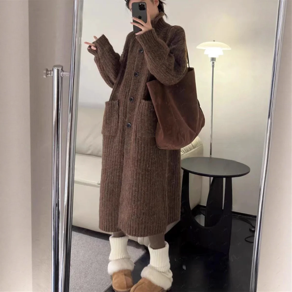 

Женские удлиненные кардиганы: эстетичные, весенние, свободного кроя, с узором косички, с круглым вырезом, молодежные, модные, на шнуровке, нарядные, повседневные, элегантные, минималистичные