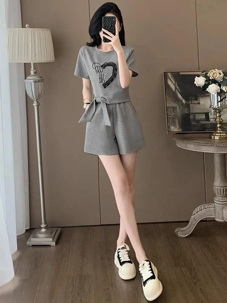

Casual Sportswear Set for Women Short Sleeve Design Slimming Top And Shorts Two Piece Grey Leisure Fashion Summer Outfit