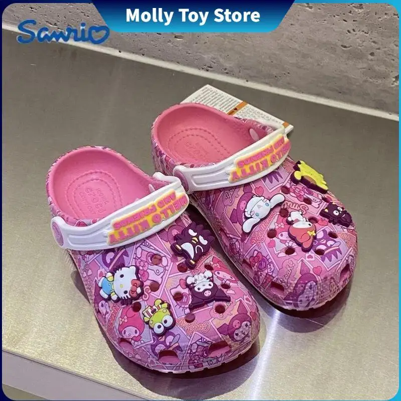 

New Sanrio Hellokitty Kuromi Snoopy New Summer Children Cartoon Children Slippers Non-slip Soft-soled Wrap Toe Sandals