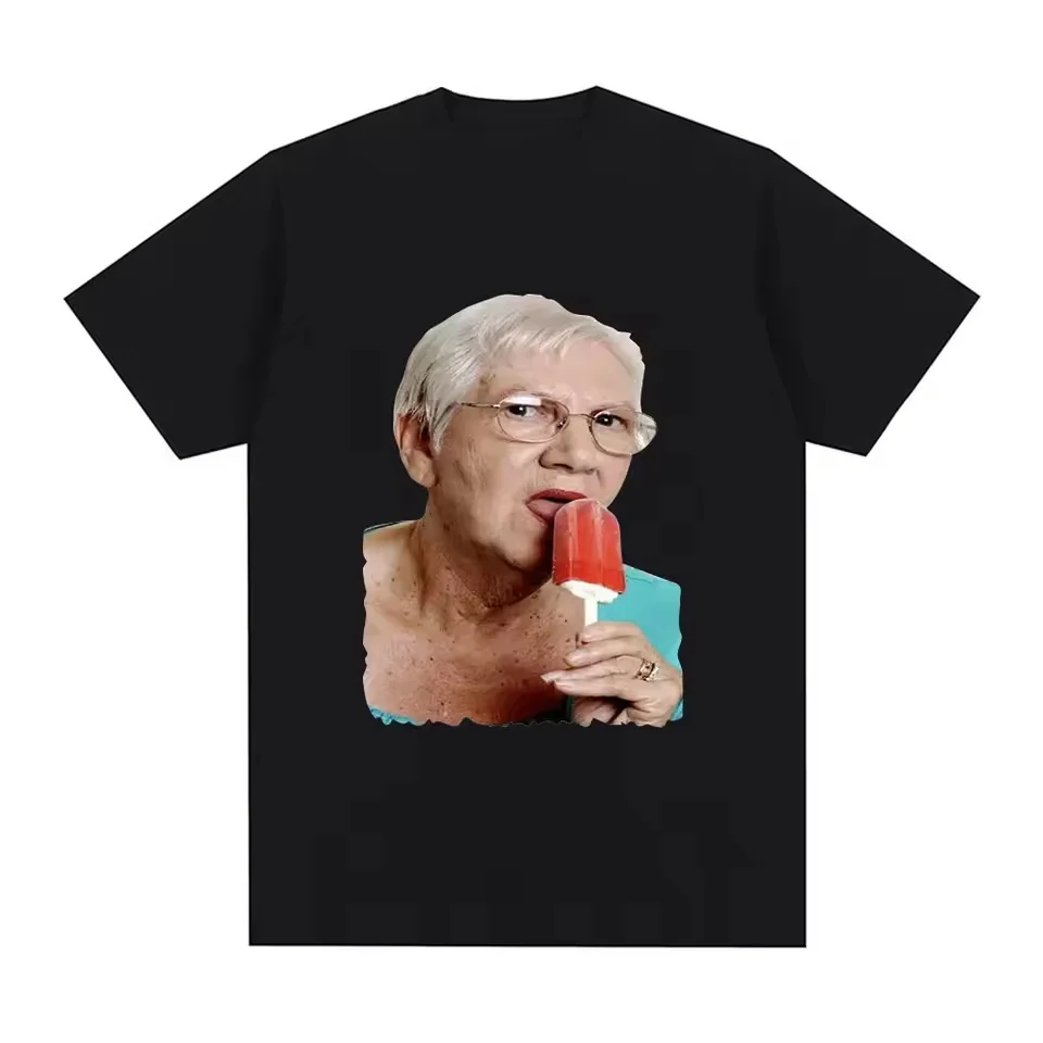 Funny Grandma Licking Red Popsicle Meme T Shirt Cute Granny Ice Cream Humor T Shirts Casual Cotton Oversized Men Women T-shirts