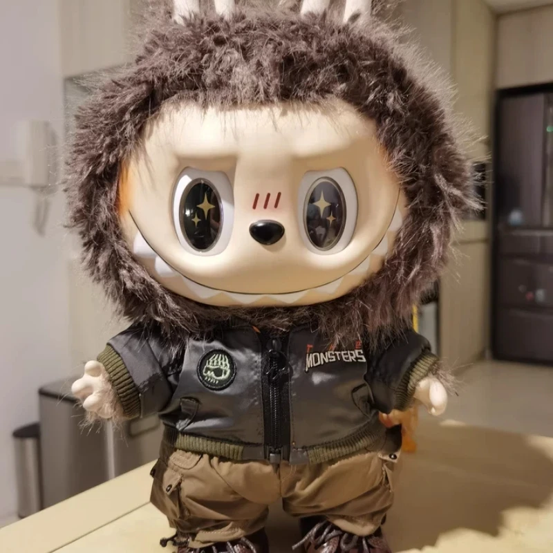 ชุดนักบินสำหรับตุ๊กตา Labubu ขนาด 38 ซม. ชุดนักบินสำหรับตุ๊กตา Zimomo Jump For Joy ชุดเครื่องแบบนักบินสุดเท่ อุปกรณ์เสริมสำหรับตุ๊กตา จัดส่งรวดเร็ว