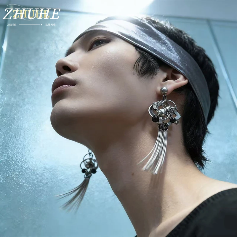 

Retro Futuristic Jewelry Accessories Ear Piece for Men & Women, Distinctive Tassel Earring with Mechanical Aesthetic
