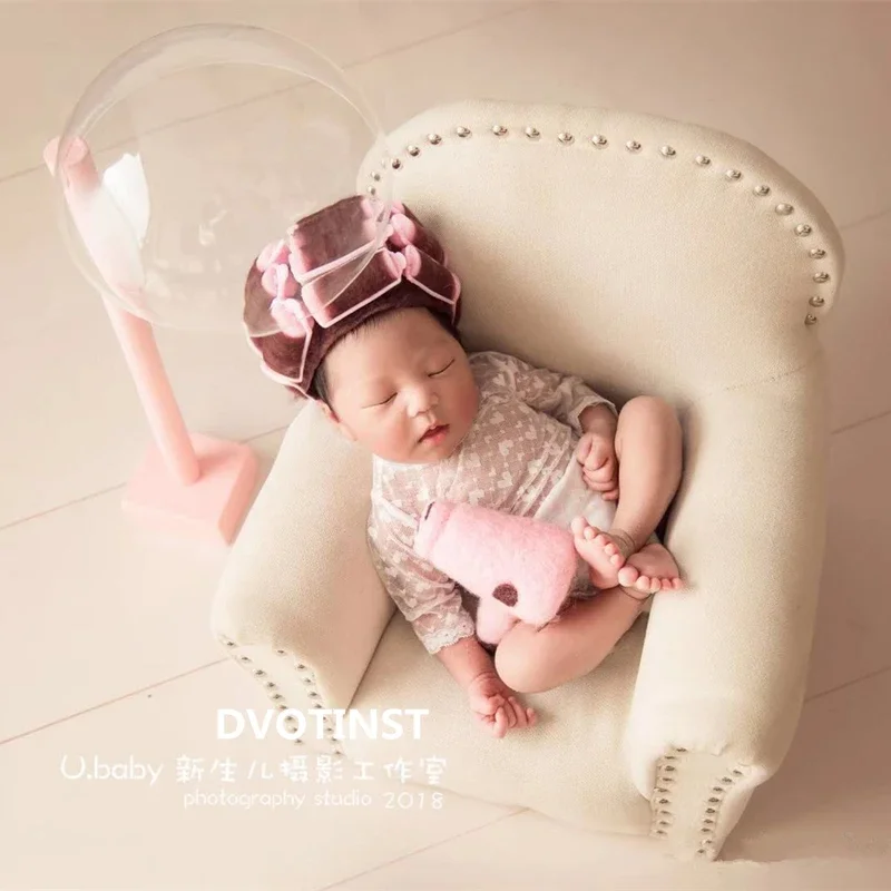 Newborn Photography Props for Baby Posing Mini Posing Sofa Arm Chair Pillow Fotografia Accessories Studio Shooting Photo Props