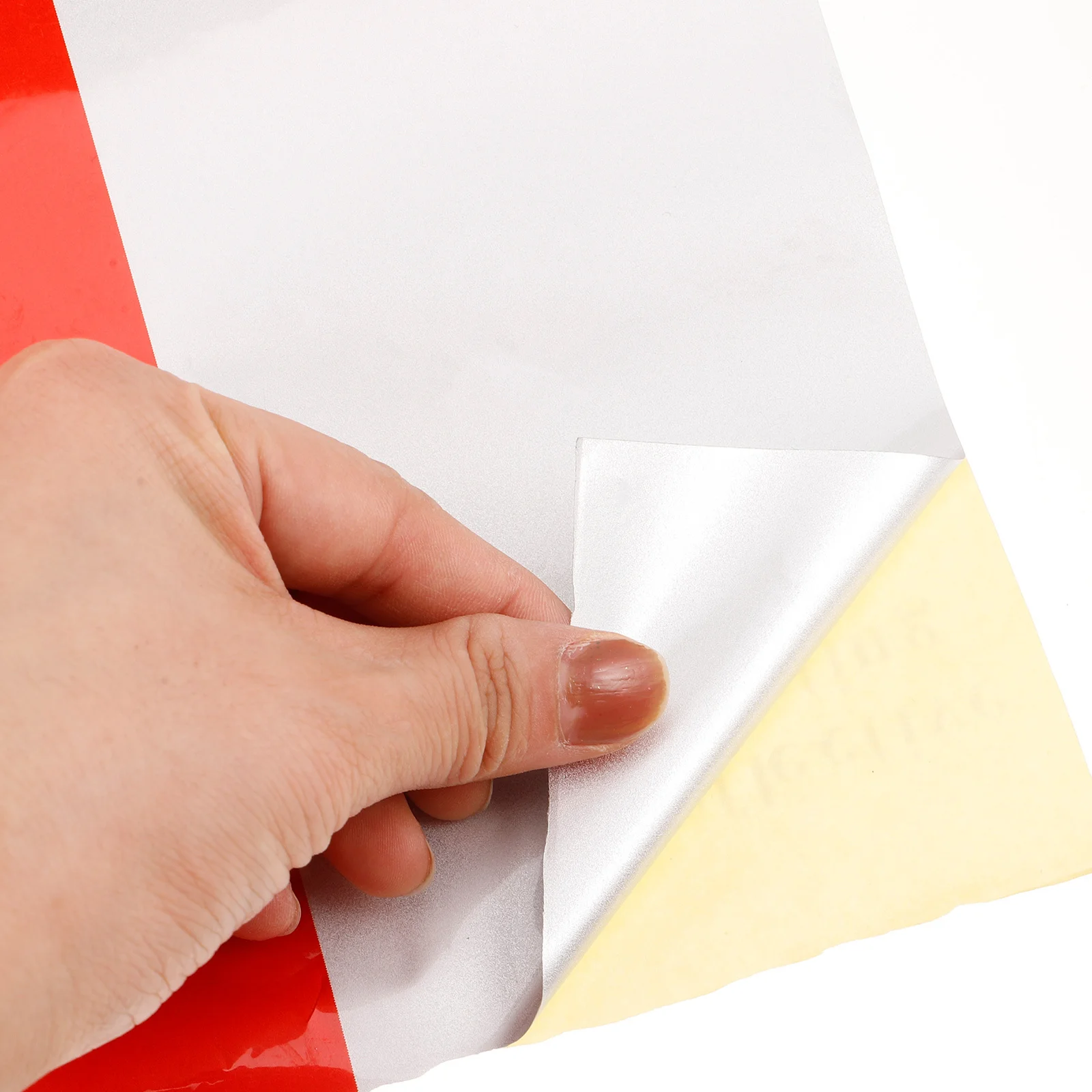 شريط فيلم عاكس عالي الوضوح بألوان متناوبة للسلامة الليلية، شريط عاكس لحاجز الممر البلاستيكي المتين