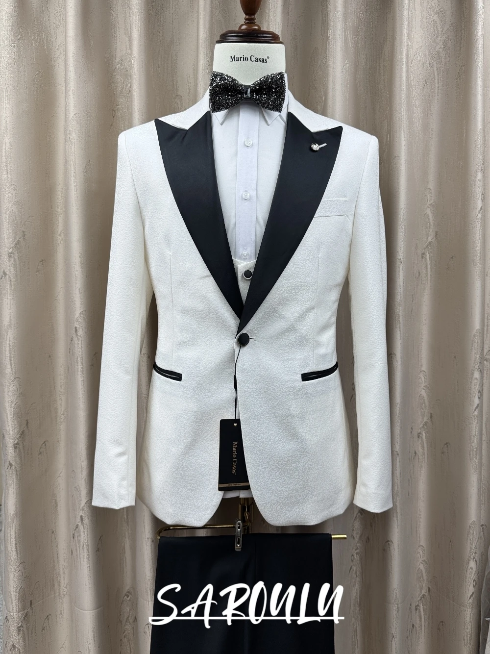 

White Sparkling Men's Suit With Black Contrast Lapel, Elegant Tuxedo For Prom and Gala, Hot Sale, Three Pieces, Groom Wear