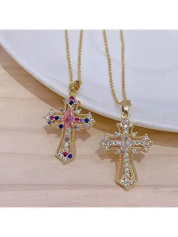 Fashion Light Luxury Zircon Cross Pendant Necklace for Women Elegant Charm Stainless Steel Clavicle Chain Jewelry Accessories