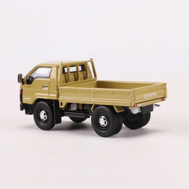 Master 1:64 Dyna Truck Muddy Yellow And Blue Diecast Alloy Model Car