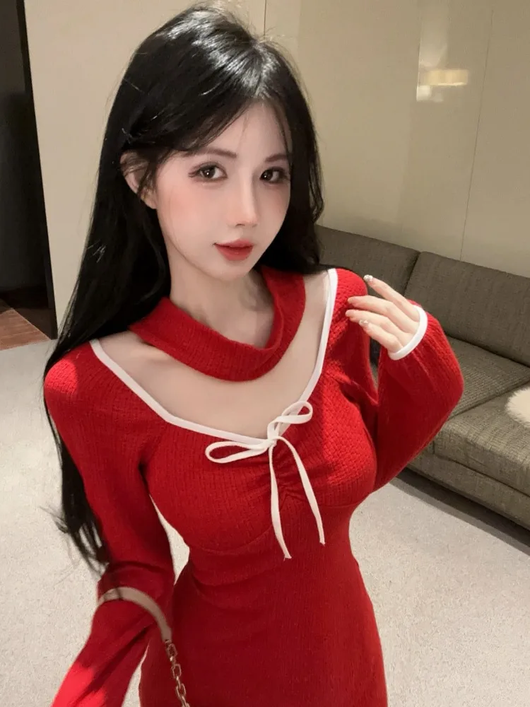 

Red Spicy Girl Lace Air Quality Slim Fit Short Skirt Fashionable Elegant Color Block Knot Long Sleeve Dress