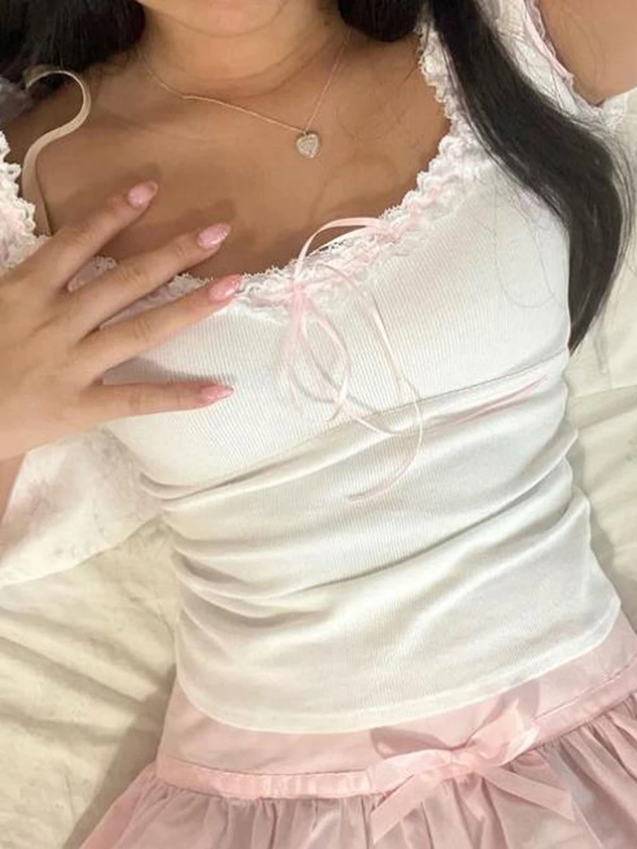 تي شيرت دانتيل أبيض للمرأة ، كم كاب ، رقبة سكوب ، 90s تي شيرت بفيونكة بقصة ضيقة ، بلوزات قصيرة أنيقة ، Y2K ، قلب خرافي ، لطيف