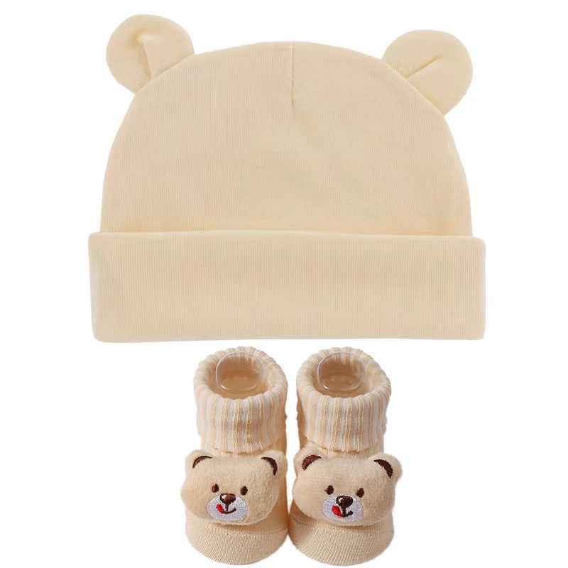 

3pcs Cute Baby Hat Newborn Bonnet Socks Set Beanie Hats Ear Bear Shape New Born Gift Photography Props Infant Baby Accessories