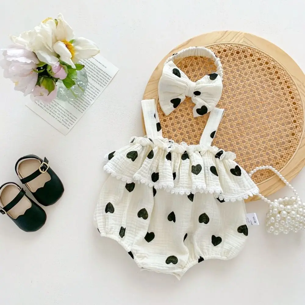 

Мягкий комбинезон-боди для малышей с рюшами и бантом в виде сердца, кружевной комбинезон для младенцев, хлопковые шорты-комбинезон для новорожденных