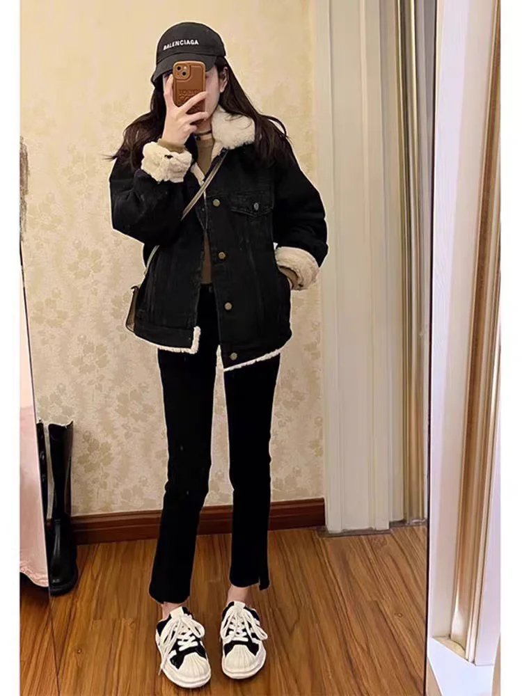 

Denim Coat With Real Sheep Lamp Winter Fur Plush Womens Fall Regular Fit French Chic Urban Office Moisture-Wicking Snap Button