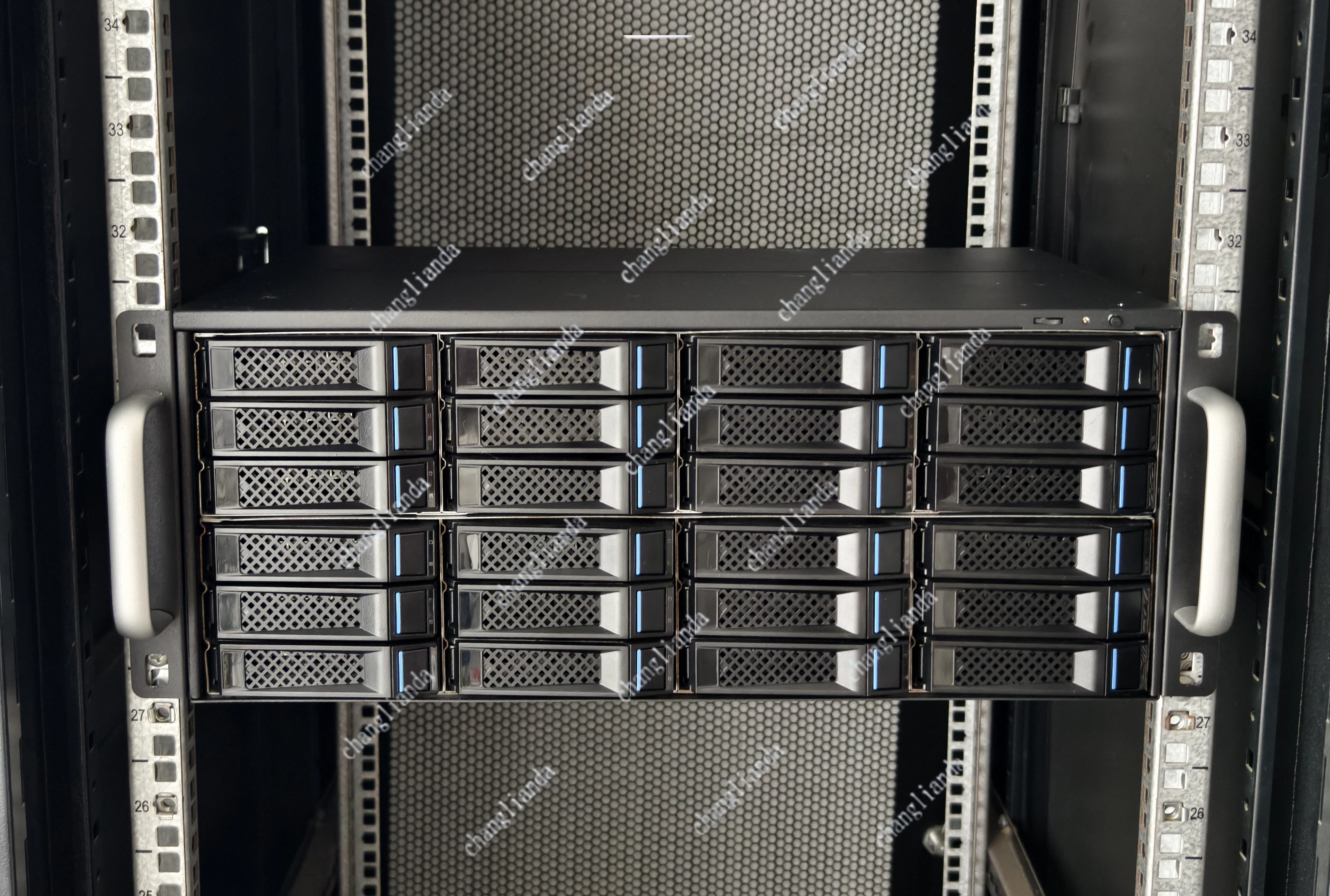 Metal M424 4U Can Cabinet 24-Disk 12G High-Speed Storage Expansion Cabinet, Built-In Power Supply