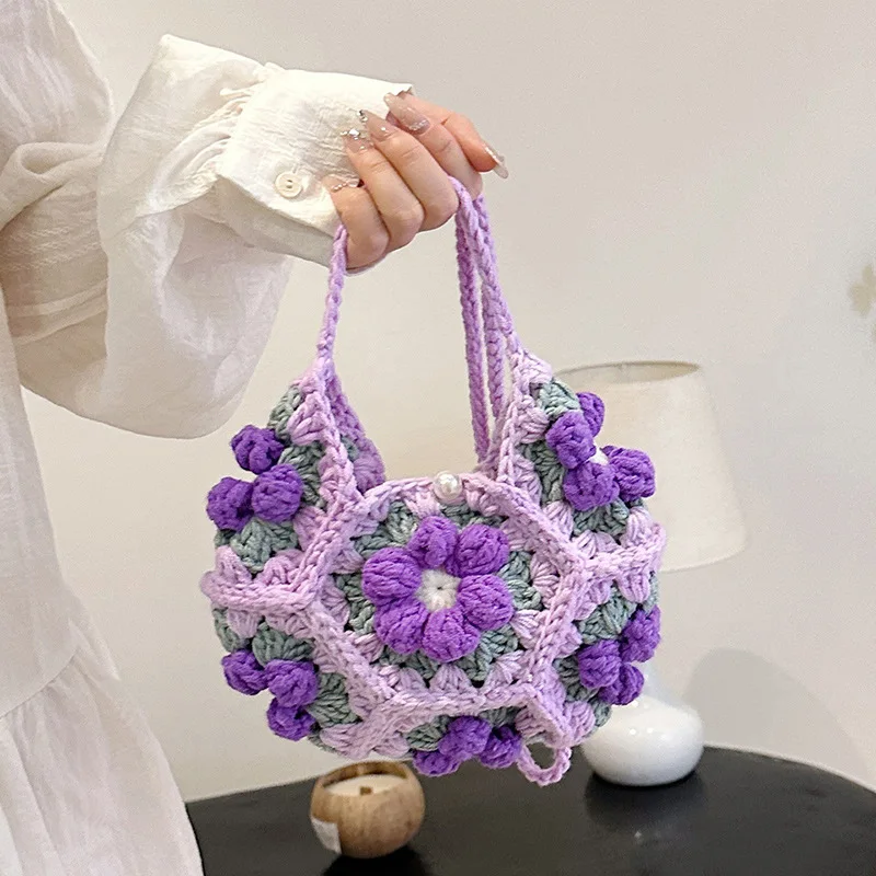 2026 Spring/summer Handmade Crochet Flower Knitted Crossbody Bag Sweet Girls New Floral Contrast Color Soft Mobile Coin Bag