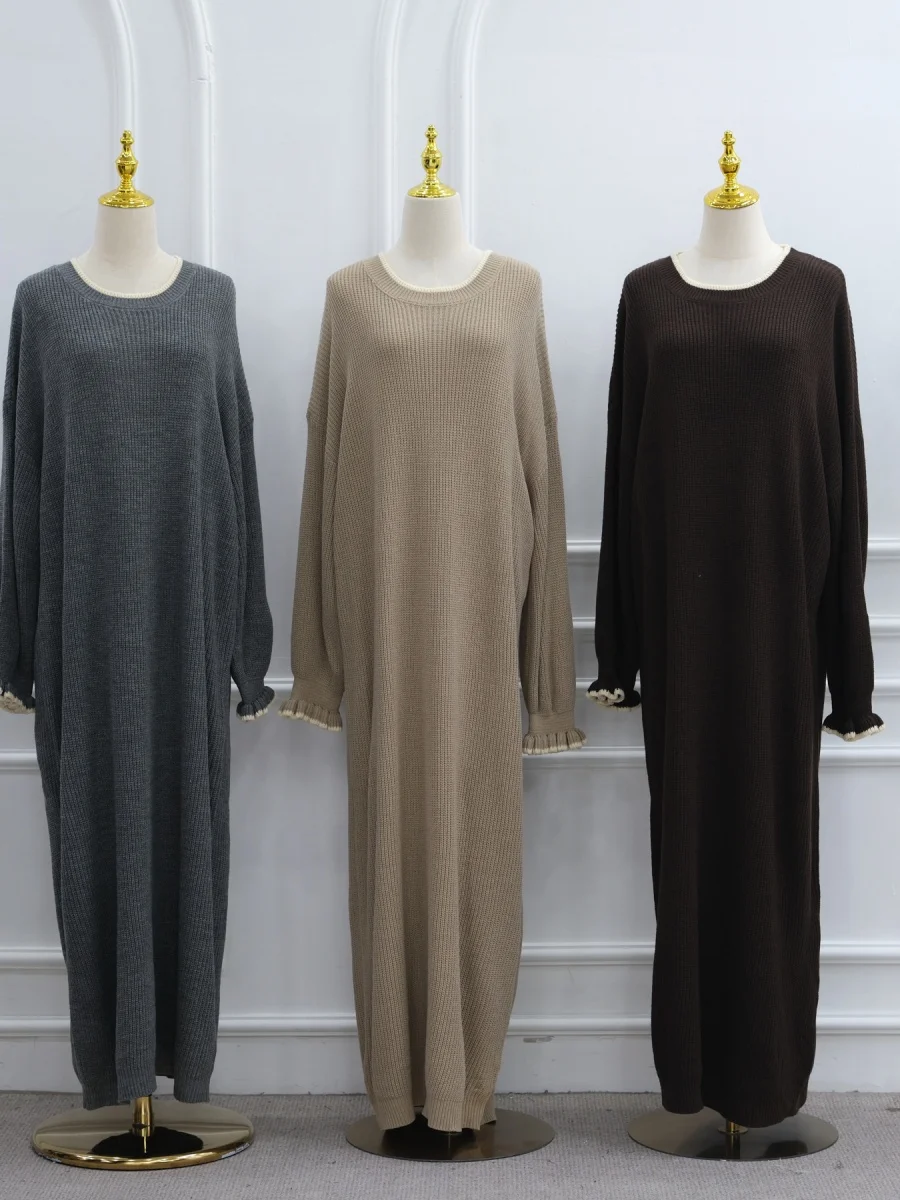 ชุดเดรสยาวแขนยาวลายดอกไม้สำหรับผู้หญิงมุสลิมในฤดูหนาว ดูไบ อบายา เสื้อสเวตเตอร์ถักแบบเรียบง่าย สไตล์มิดชิด สำหรับเดือนรอมฎอน คาฟตัน ชุดคลุมสำหรับผู้หญิง เสื้อผ้าอิสลาม