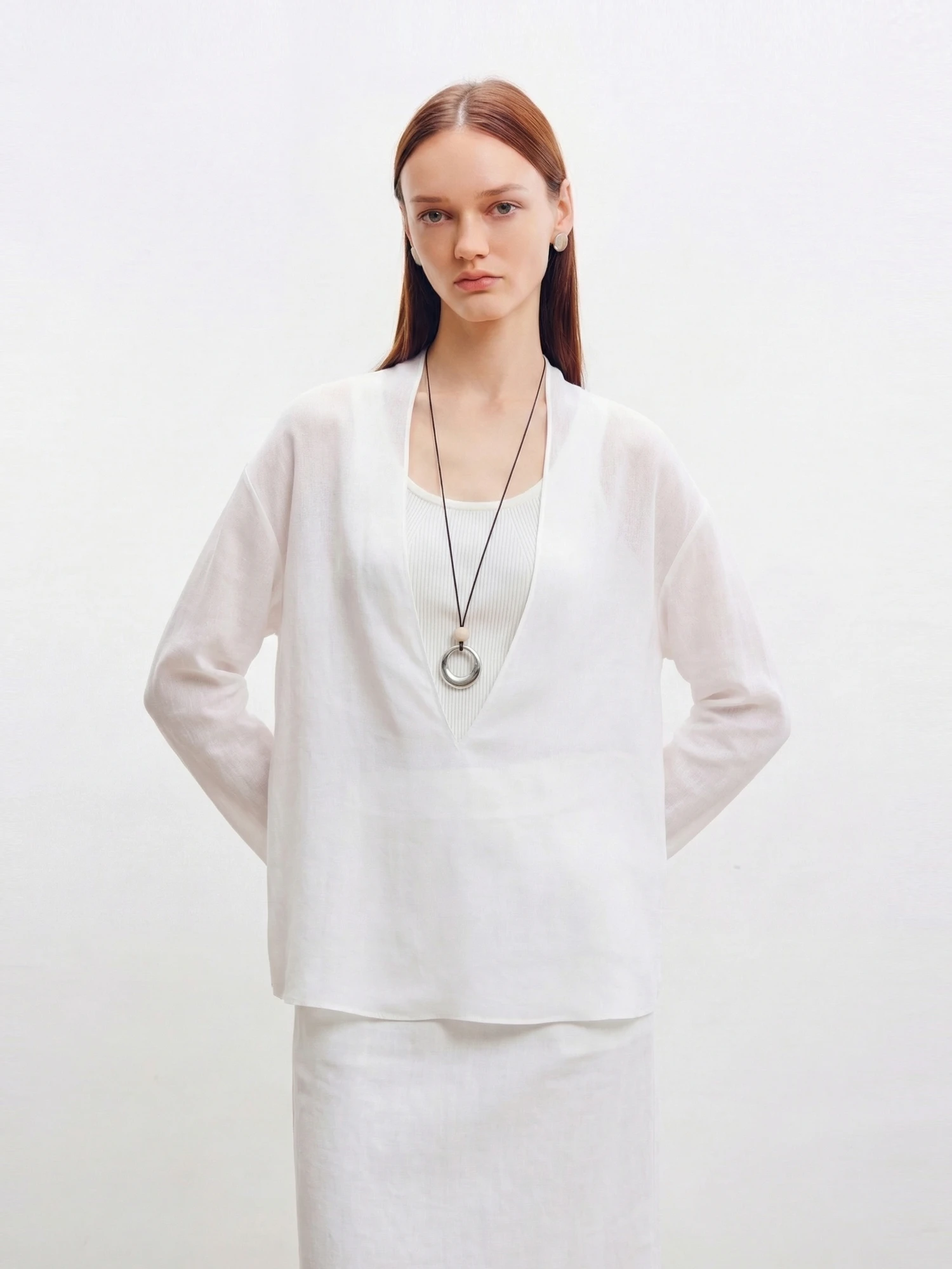 

Loose Linen Shirt Deep V-neck Silhouette Fashion for Women Straight Cut Long Sleeve Casual Summer 2024 Simple Style