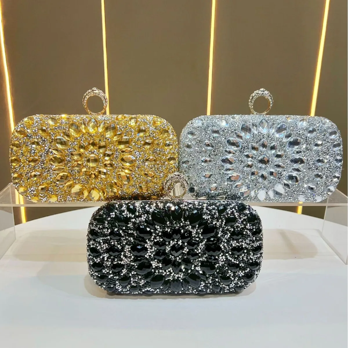 Sac de soirée en strass pour femmes, pochette entièrement en cristal, portefeuille élégant pour fête, Banquet, Mini sac à bandoulière pour événements de Cocktail