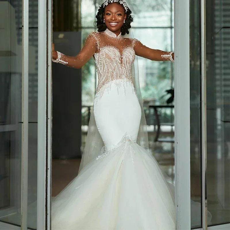 Maßgeschneidertes Hochzeitskleid mit hohem Kragen und durchsichtigem Perlenkristallen Robe De Mariee Garden Mermaid Full Sleeves Brautkleid