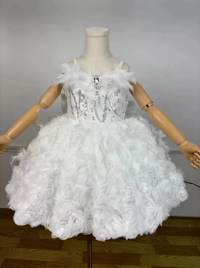 

Xmas Girls White feathers sequin Princess Strap Dress Birthday Party Children beautiful Ball Gown Bow new year Evening Dresses